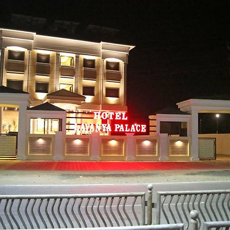 Hotel Lavanya Palace Ratlām Buitenkant foto